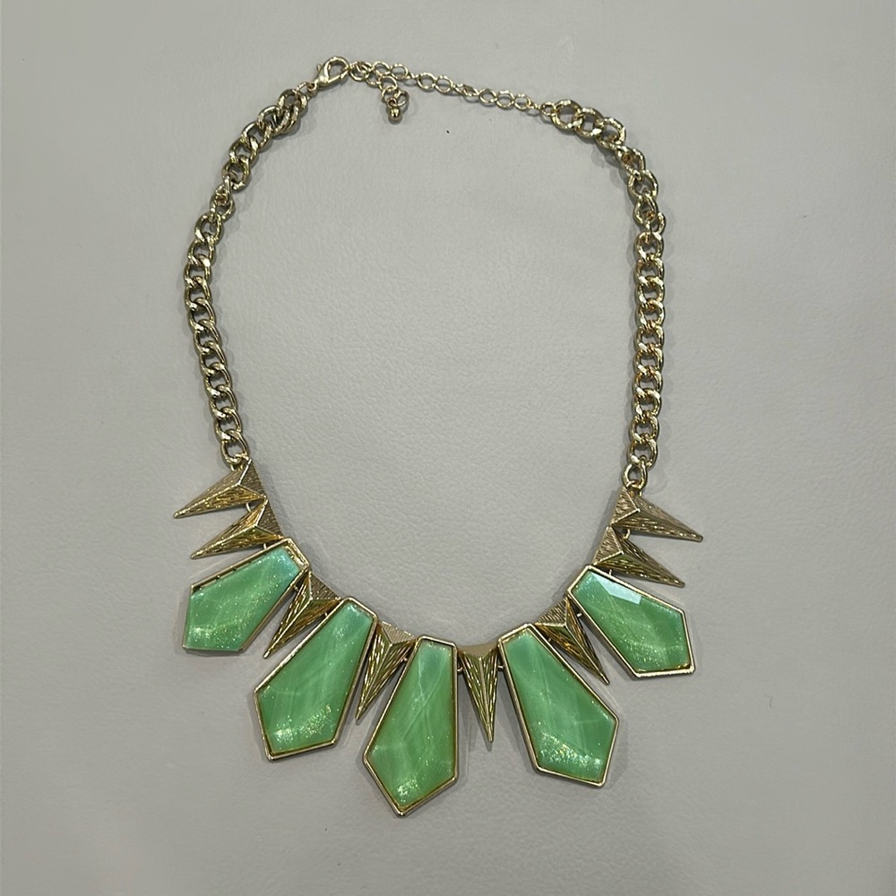 Greens embellished statement necklace - Picture 1 of 5